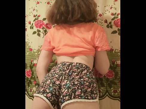 ❤️ Seksīga jauna skaistule izģērbjas no šortiem kamerā Duršanās video pie lv.nicepornphotos.ru ❌