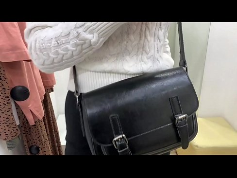 ❤️ Jaunas kuces FeralBerry publiska masturbācija ar dildo ģērbtuvē Duršanās video pie lv.nicepornphotos.ru ❌